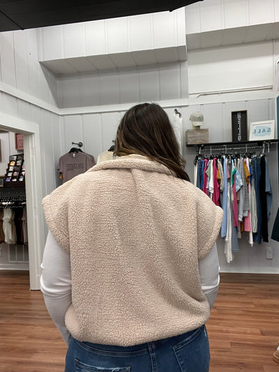 Jessa Mirco Sherpa Vest