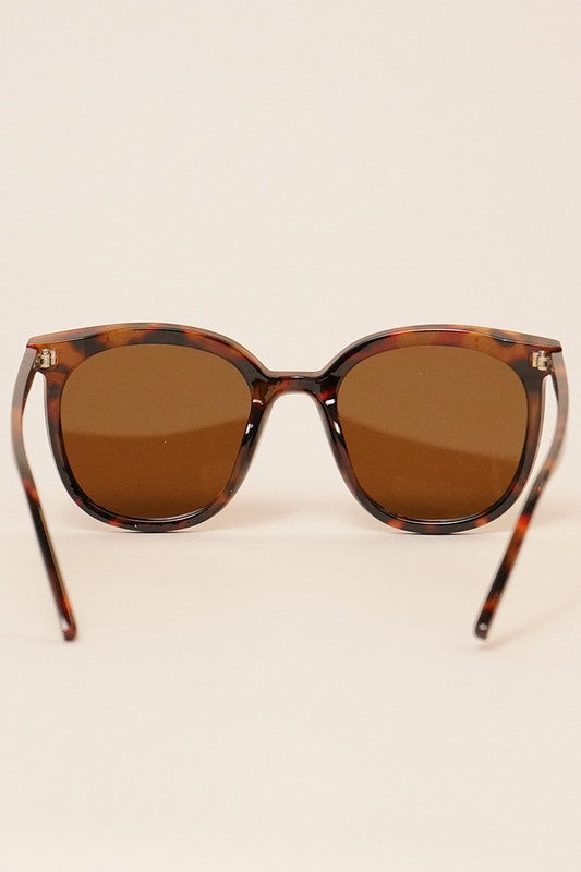 Oversized Butterfly Gradient Sunnies