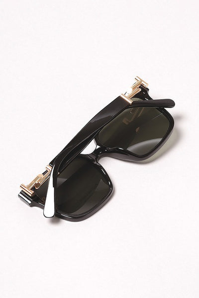 Islands Casual Rectangular Bold Frame Sunnies