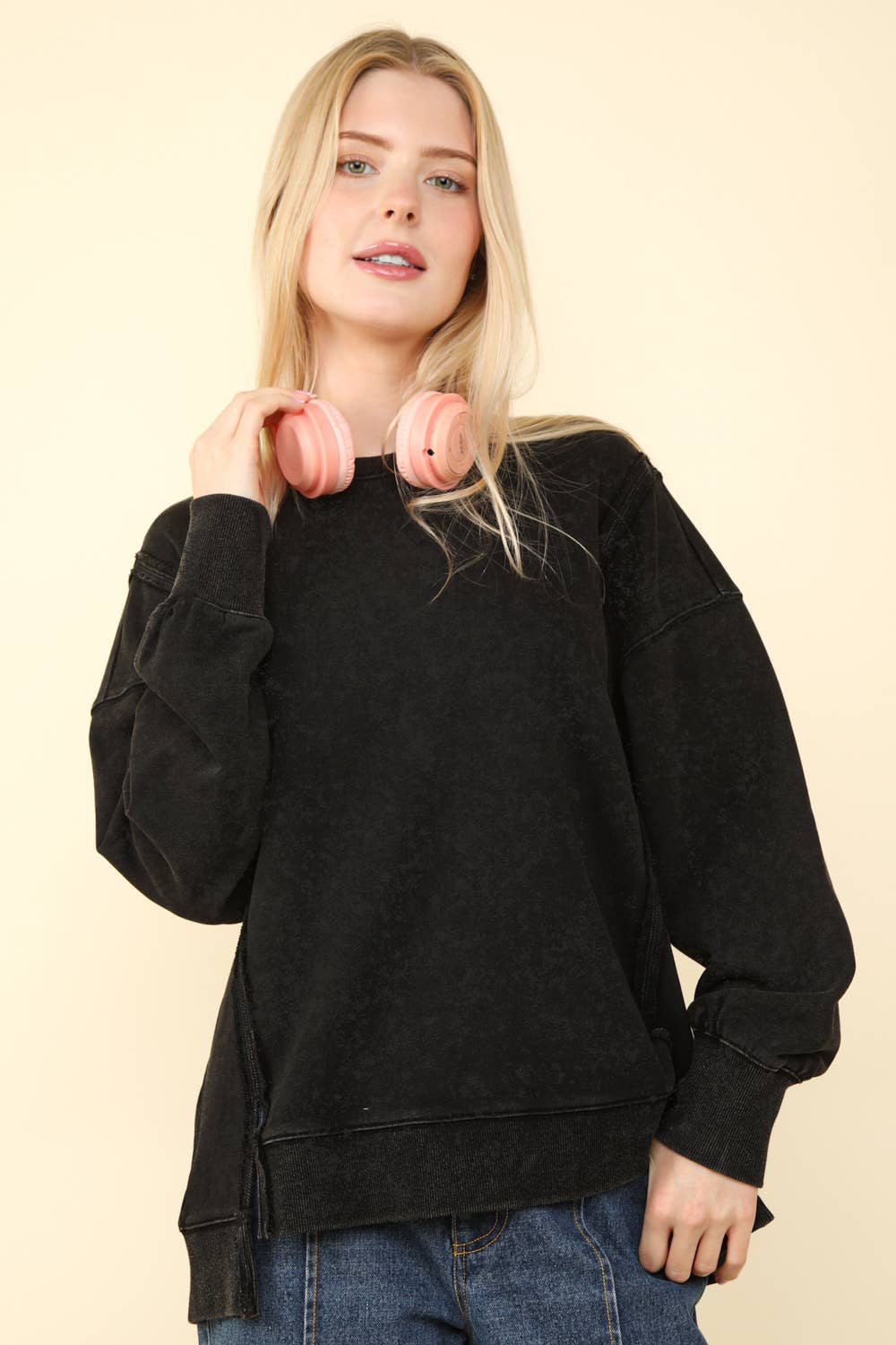 VERY J - NT11399-Mineral Washed French Terry Oversized Knit Top: Black / S-M-L/2-2-2