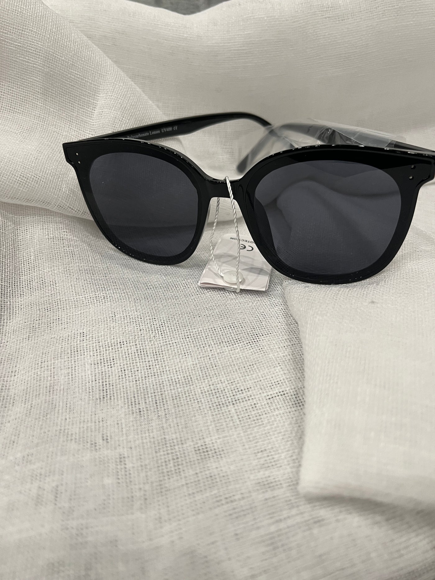Oversized Butterfly Gradient Sunnies