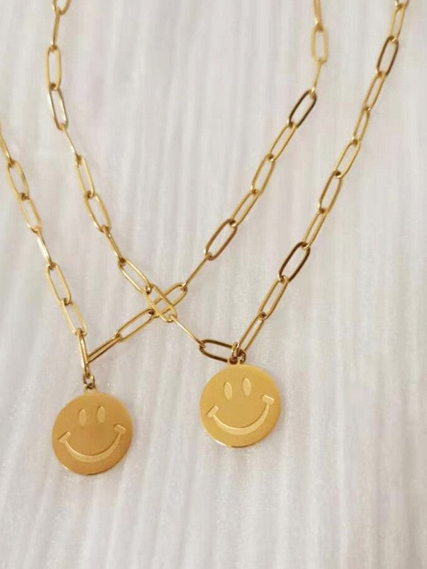 Smiley Face Chain Link Necklace